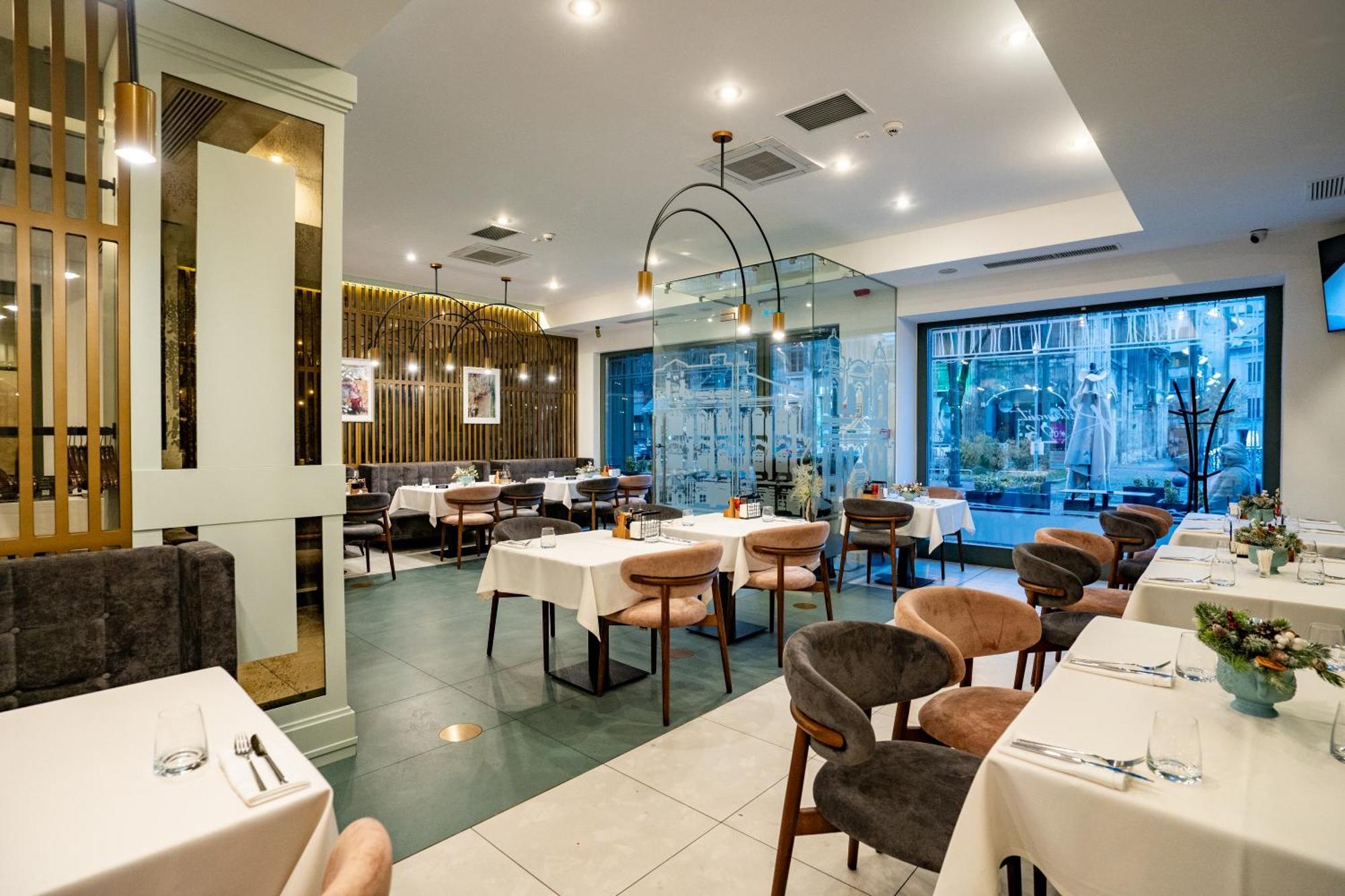 Atlas Hotel تيميشورا المظهر الخارجي الصورة