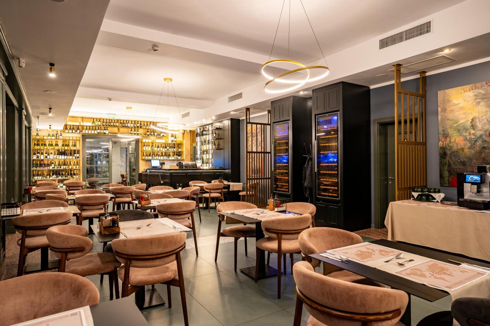 Atlas Hotel تيميشورا المظهر الخارجي الصورة