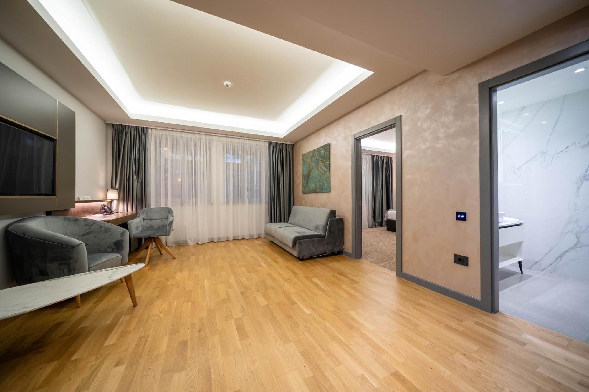 Atlas Hotel تيميشورا المظهر الخارجي الصورة
