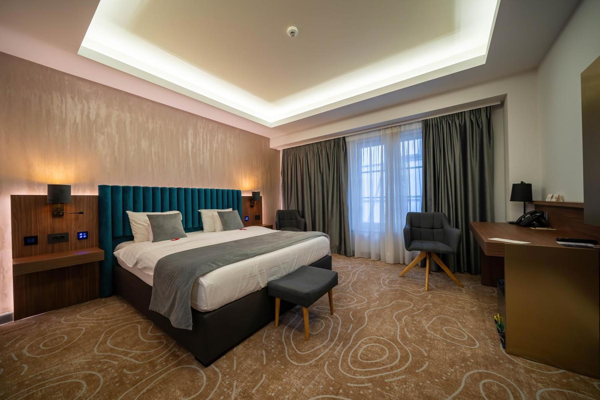 Atlas Hotel تيميشورا المظهر الخارجي الصورة